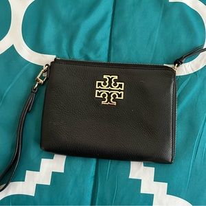 EUC Tory Burch clutch